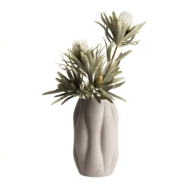 Float vase with flowers by boconcept